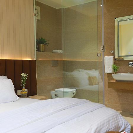 Hotel 16 Delhi  Bagian luar foto