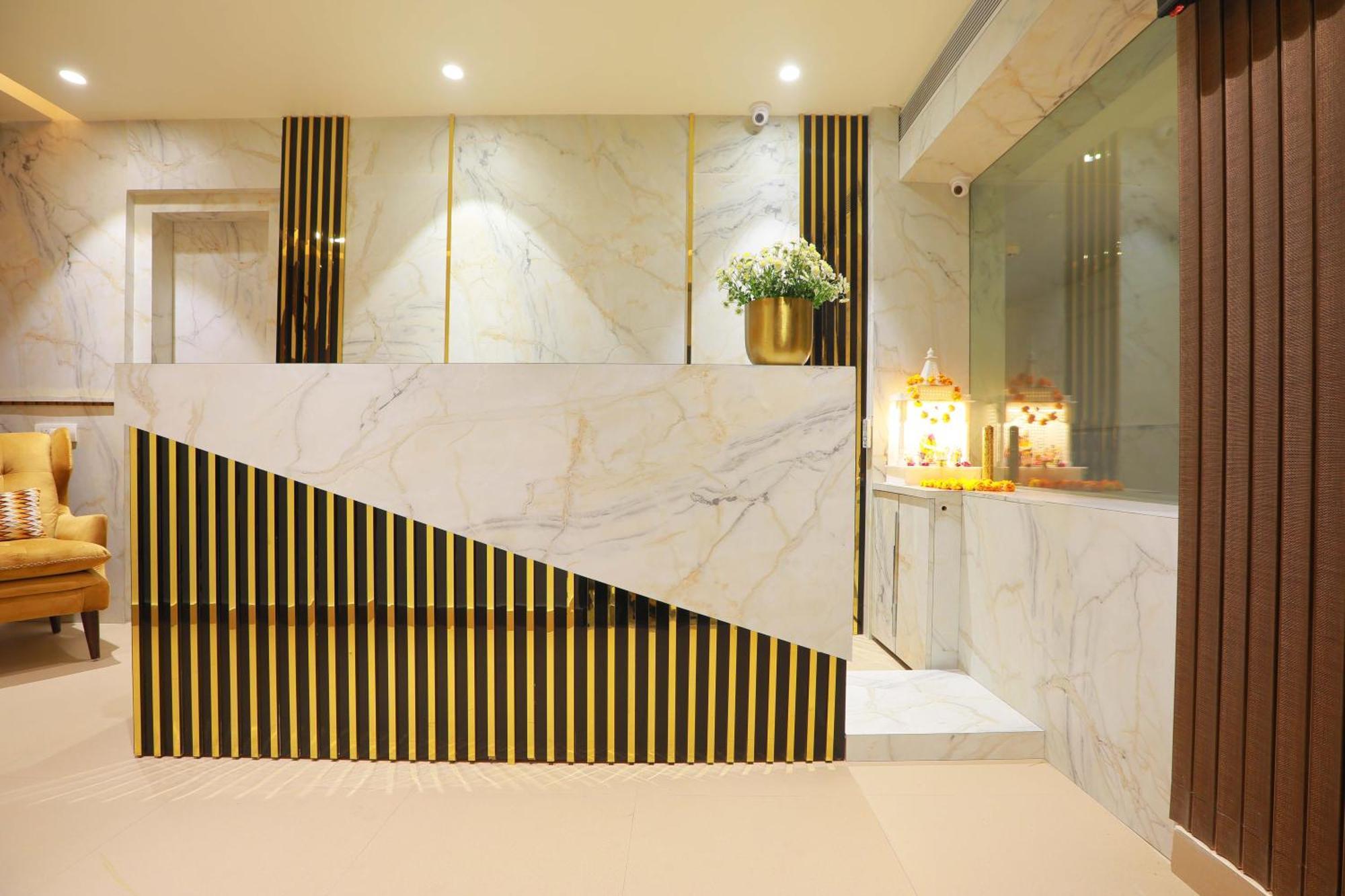 Hotel 16 Delhi  Bagian luar foto